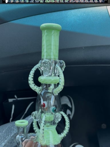 Preview pic of Heady monster eye