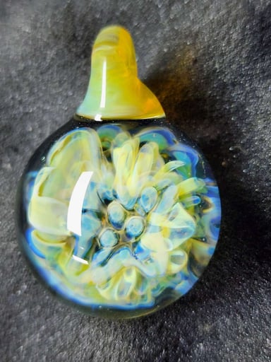 Preview pic of Fumed/Illuminati flower Implosion