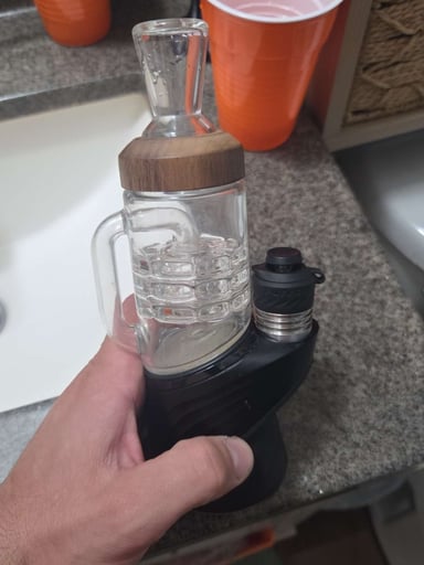 Preview pic of Puffco 3dxl V2 comes with 3 different tops