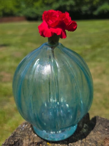 Preview pic of Glass Cactus Vase