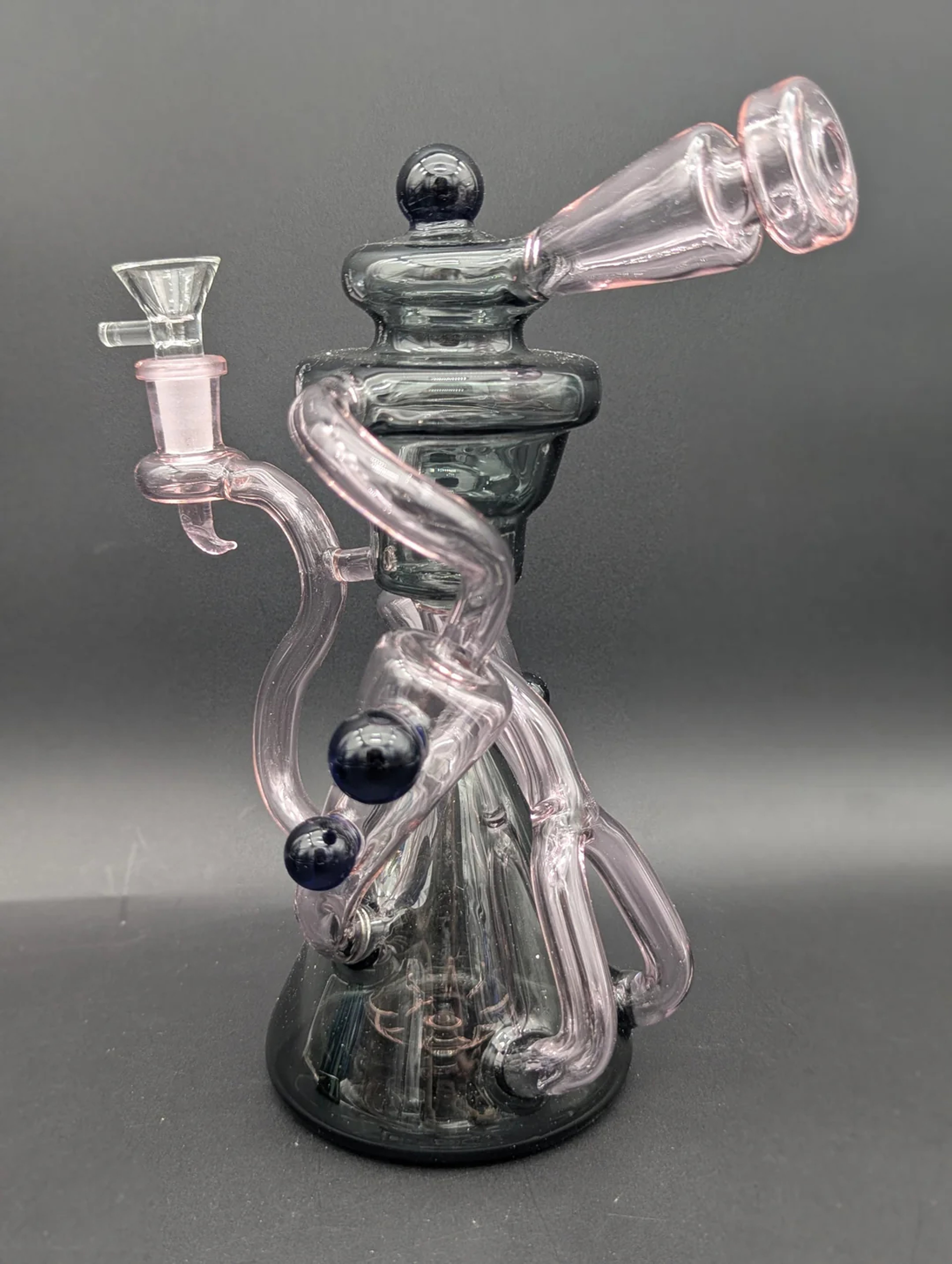 Preview pic of 9" MULTI SLIT DUAL RECYCLER BONG