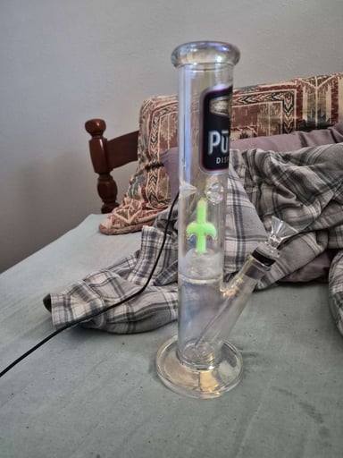 Preview pic of Straight bong