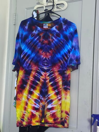 Preview pic of Fire n ice tie die