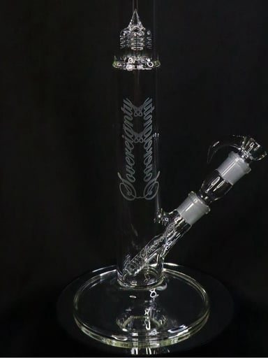 Preview pic of Sovereignty Glass Diffy Bishop