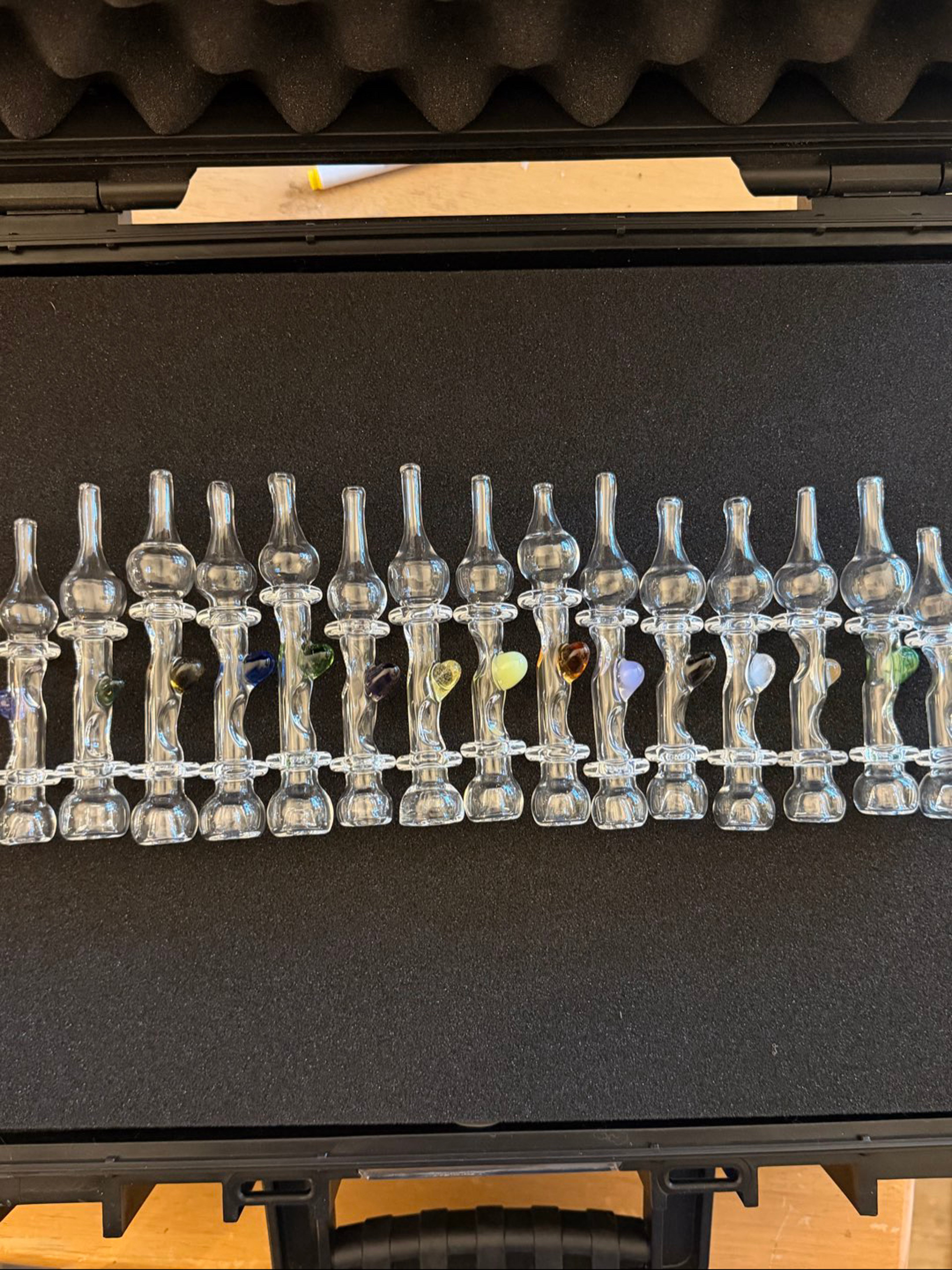 Preview pic of CloudedGlass Humming Birds (Premium Dab Straws 15$ per)