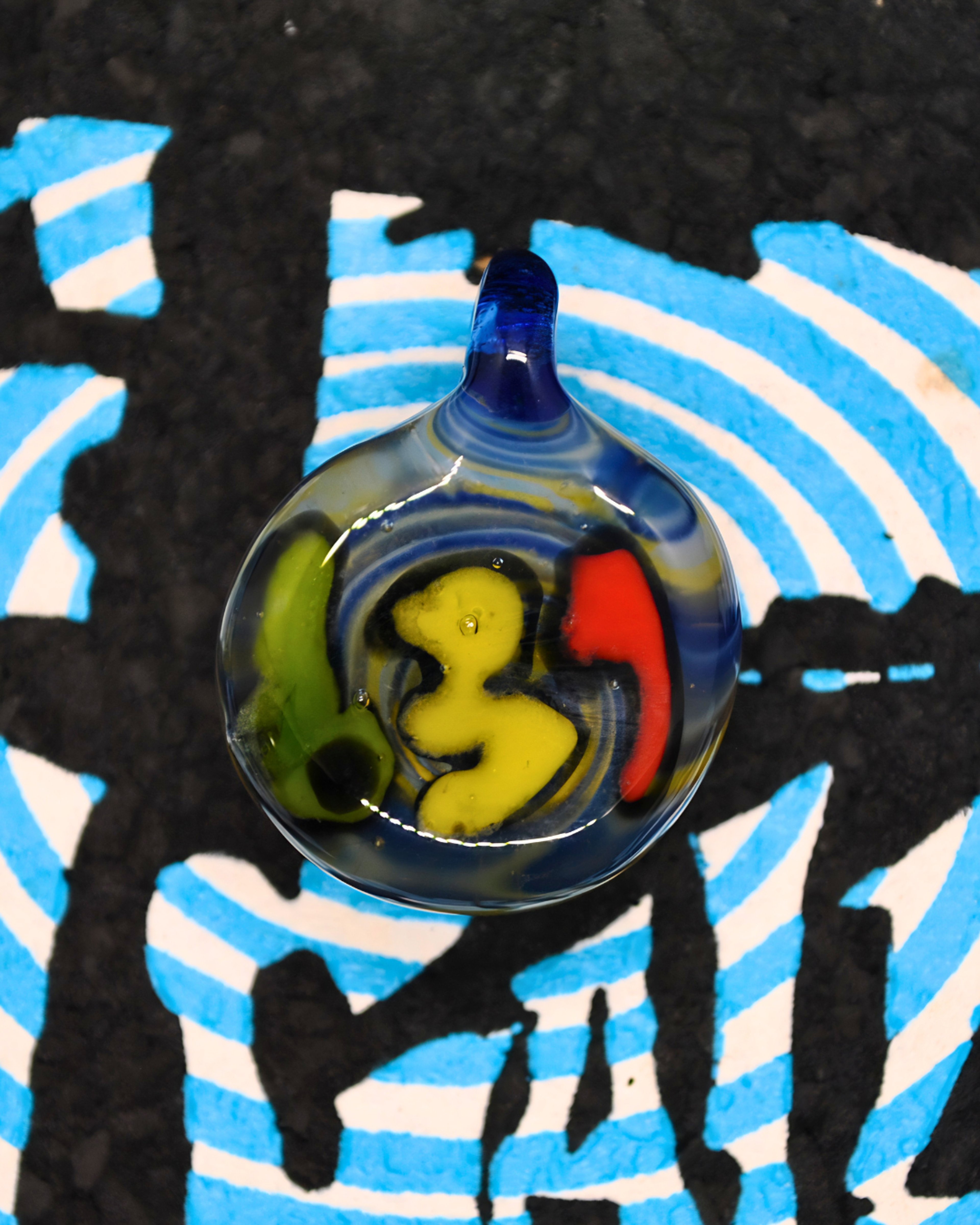 Preview pic of Small 631 Pendy
