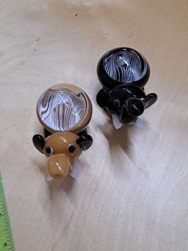 Preview pic of Dark Tan Elephant with Swirl Hand Pipe