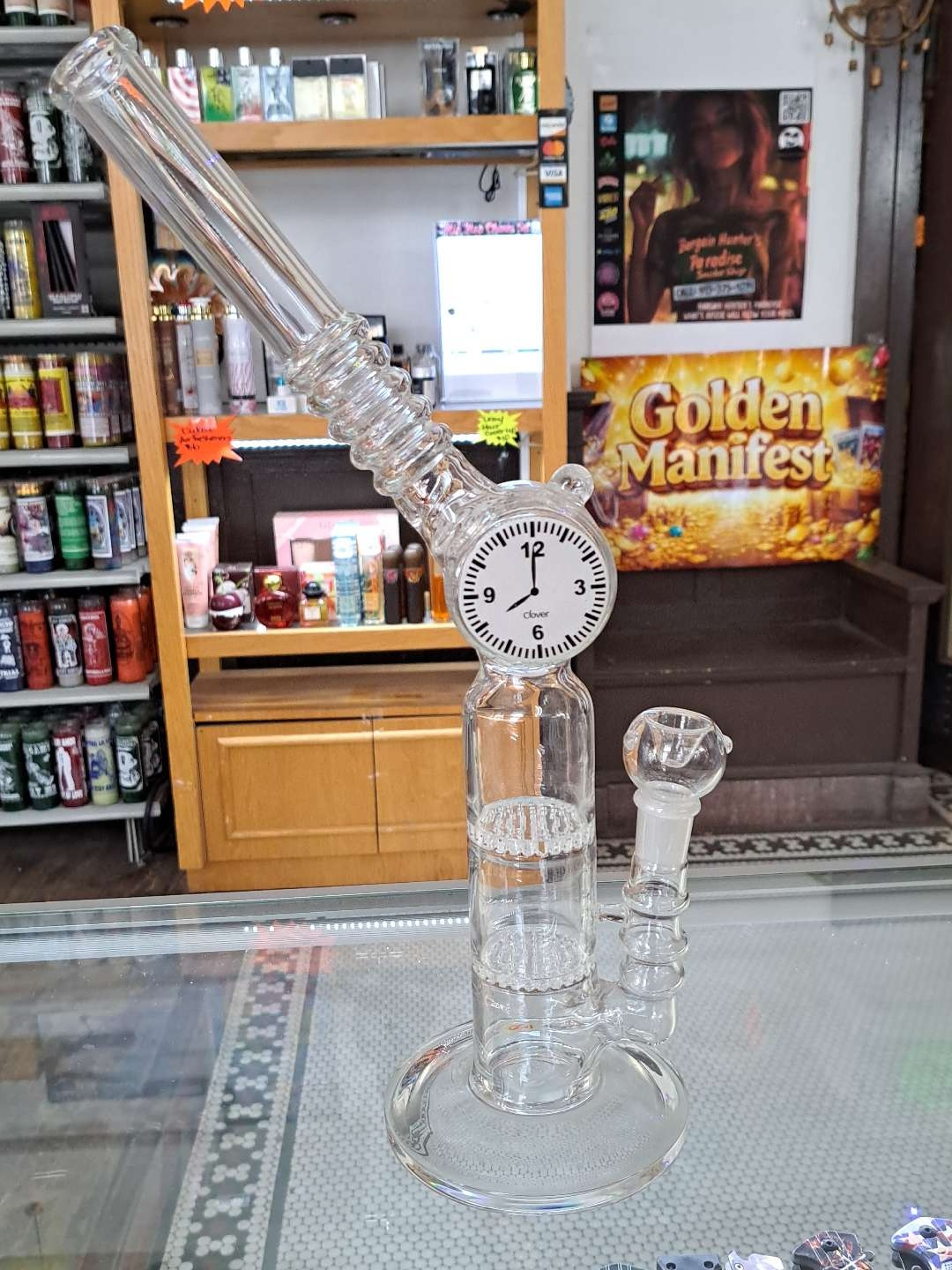 Preview pic of Look The Time Bong