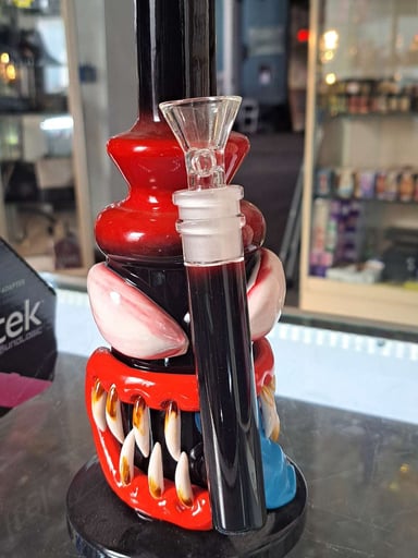 Preview pic of Monster Face Bong Medium Size Bowl or Banger you Choose