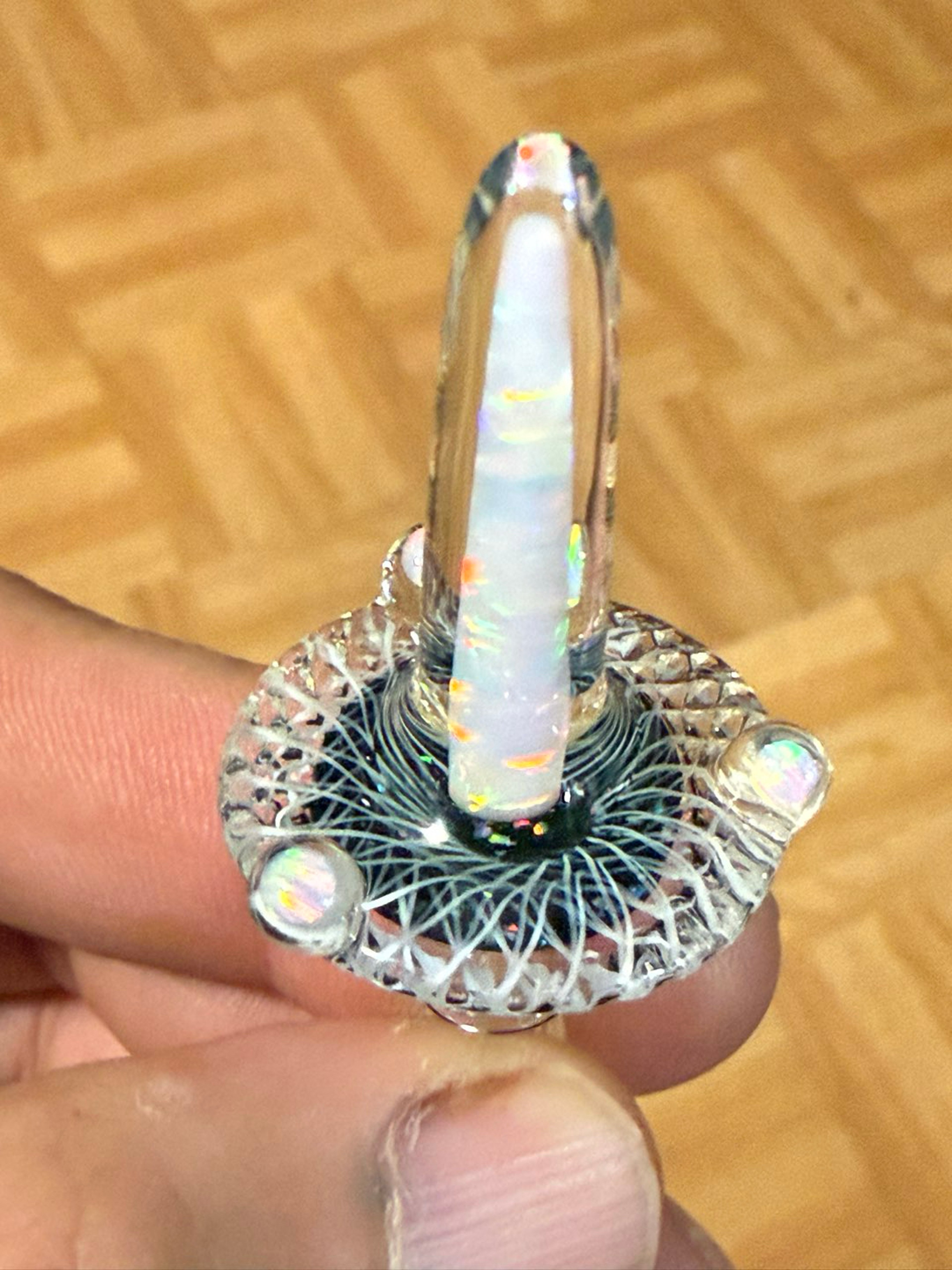 Preview pic of Juicy bones 30mm opal uv puffco joystick