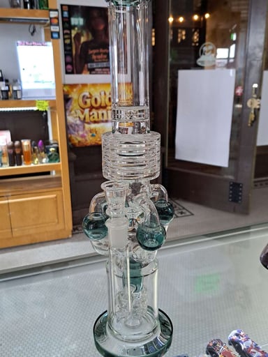 Preview pic of Beautiful Large Bong 16" bowl or banger you choose