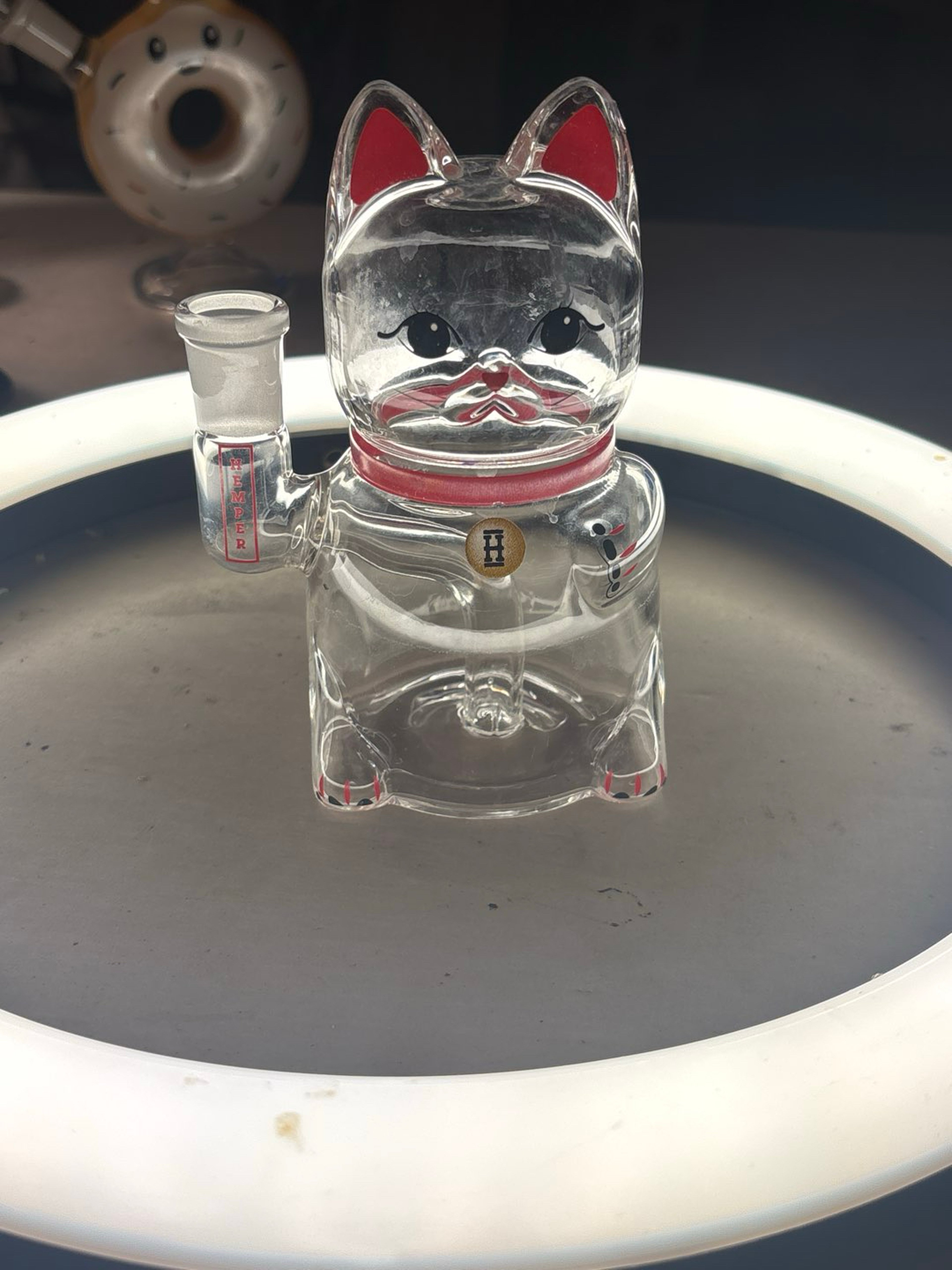 Preview pic of Lucky Cat Hemper Bong