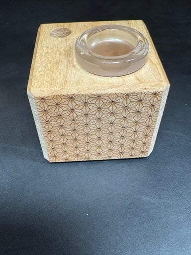Preview pic of Sovereignty Glass Slide and poker stand