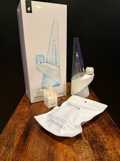 Preview pic of Puffco Peak Pro Opal Complete in Box