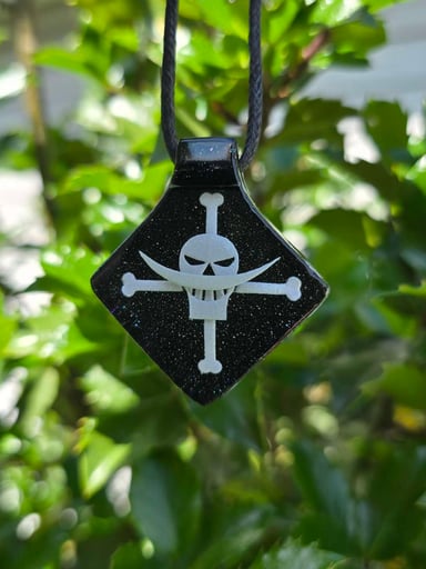 Preview pic of Whitebeard One Piece Jolly Roger Glow Pendant