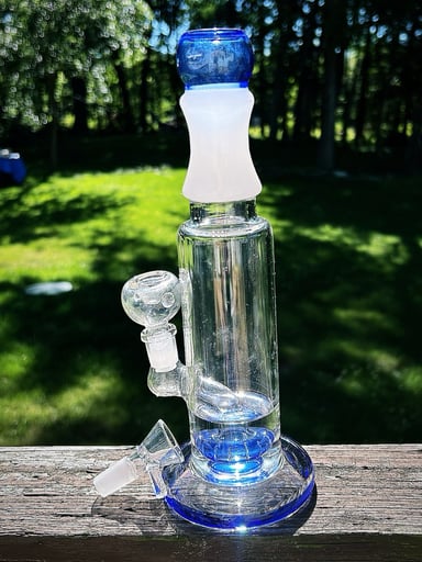 Preview pic of China Bong W/ 2x 14mm Slides 🛝 🇨🇳