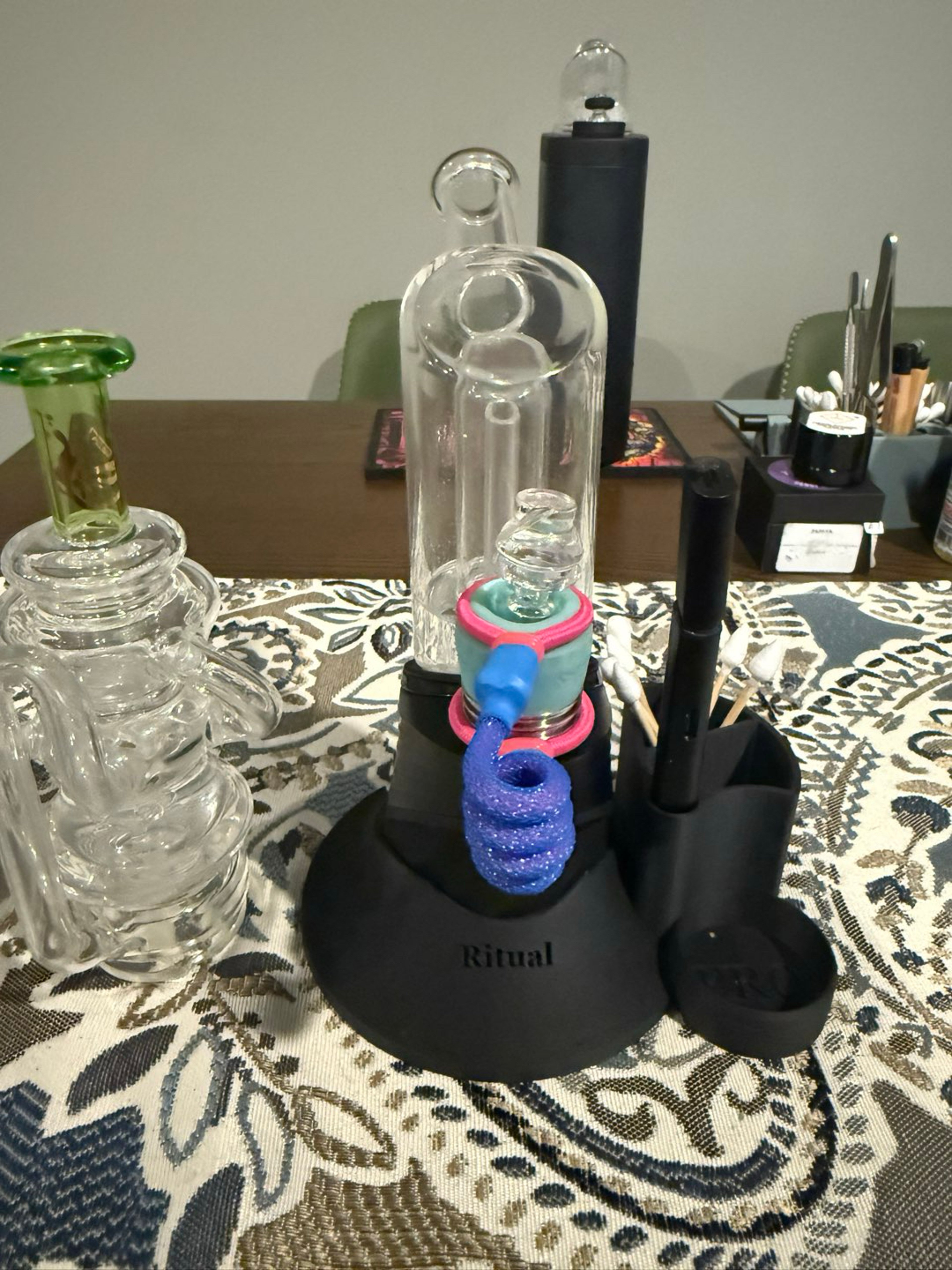 Preview pic of Hardly Used Puffco Peak Pro V2 Bundle