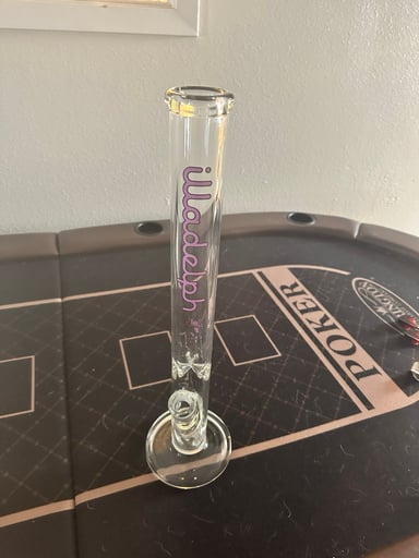 Preview pic of Illadelph Tall Straight