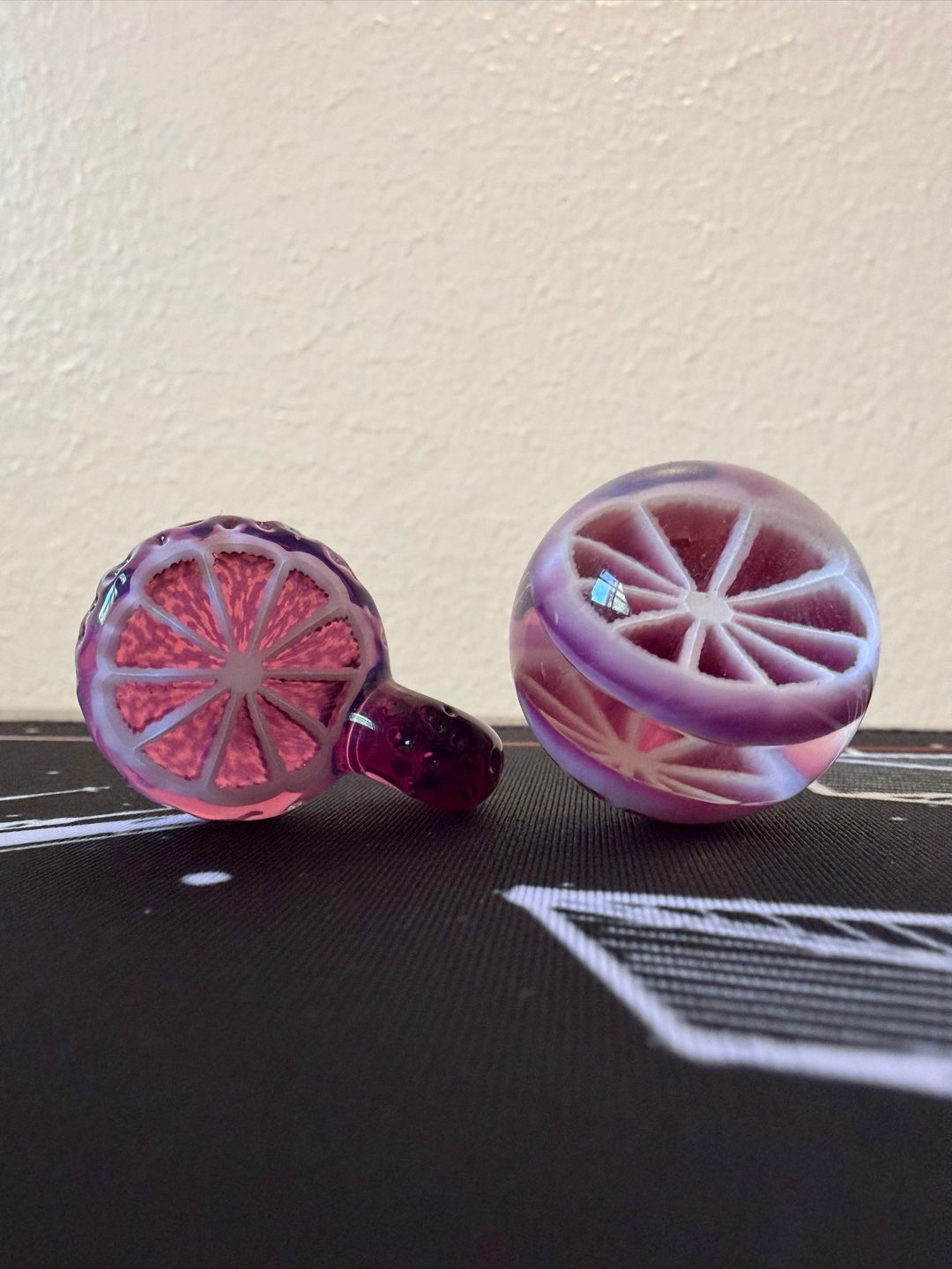 Preview pic of Lyons Mini Purple Full Slice Pendant with Matching Double Millie Mib
