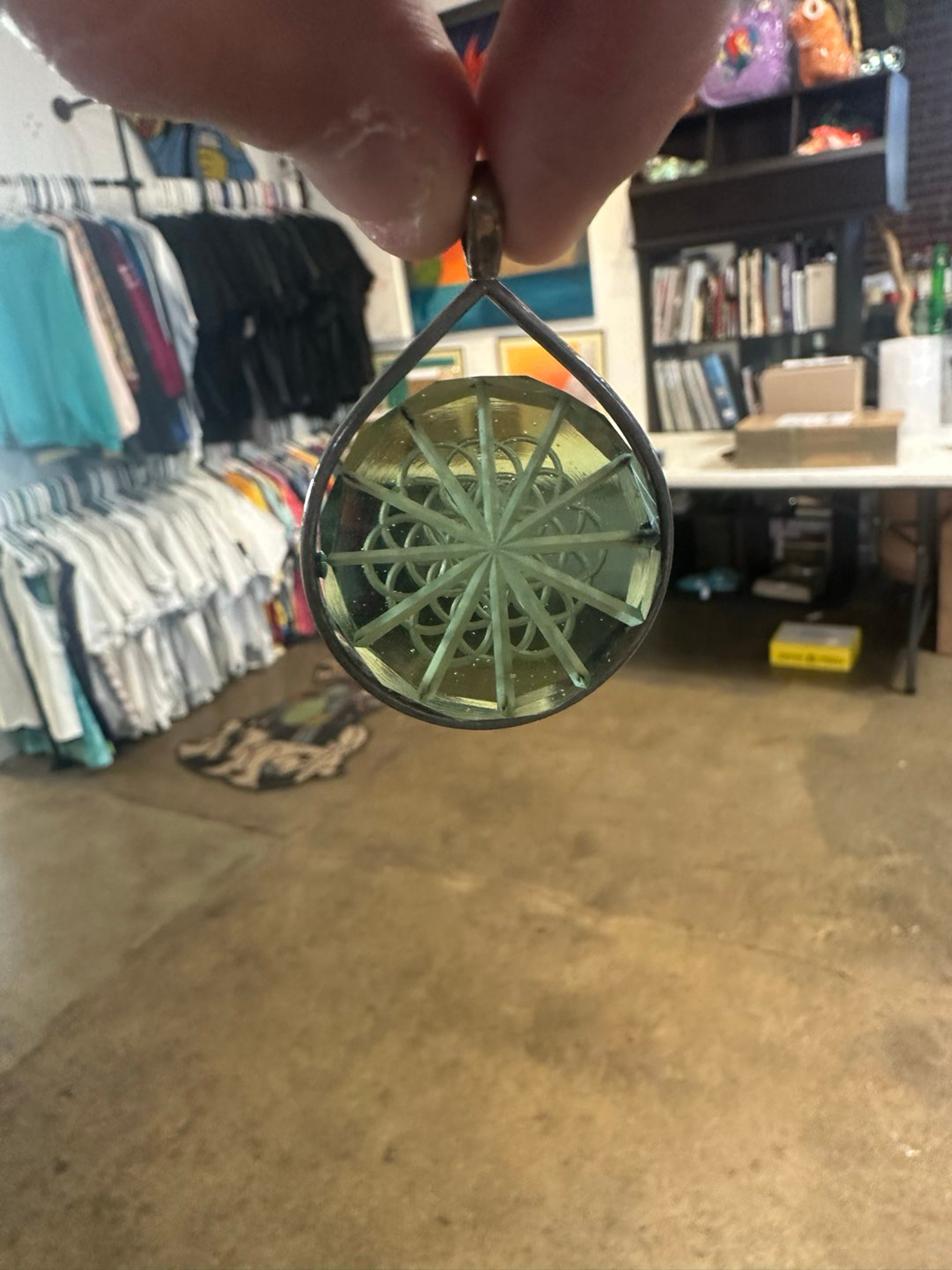 Preview pic of Murdoc/ Dalan Hargrave pendant