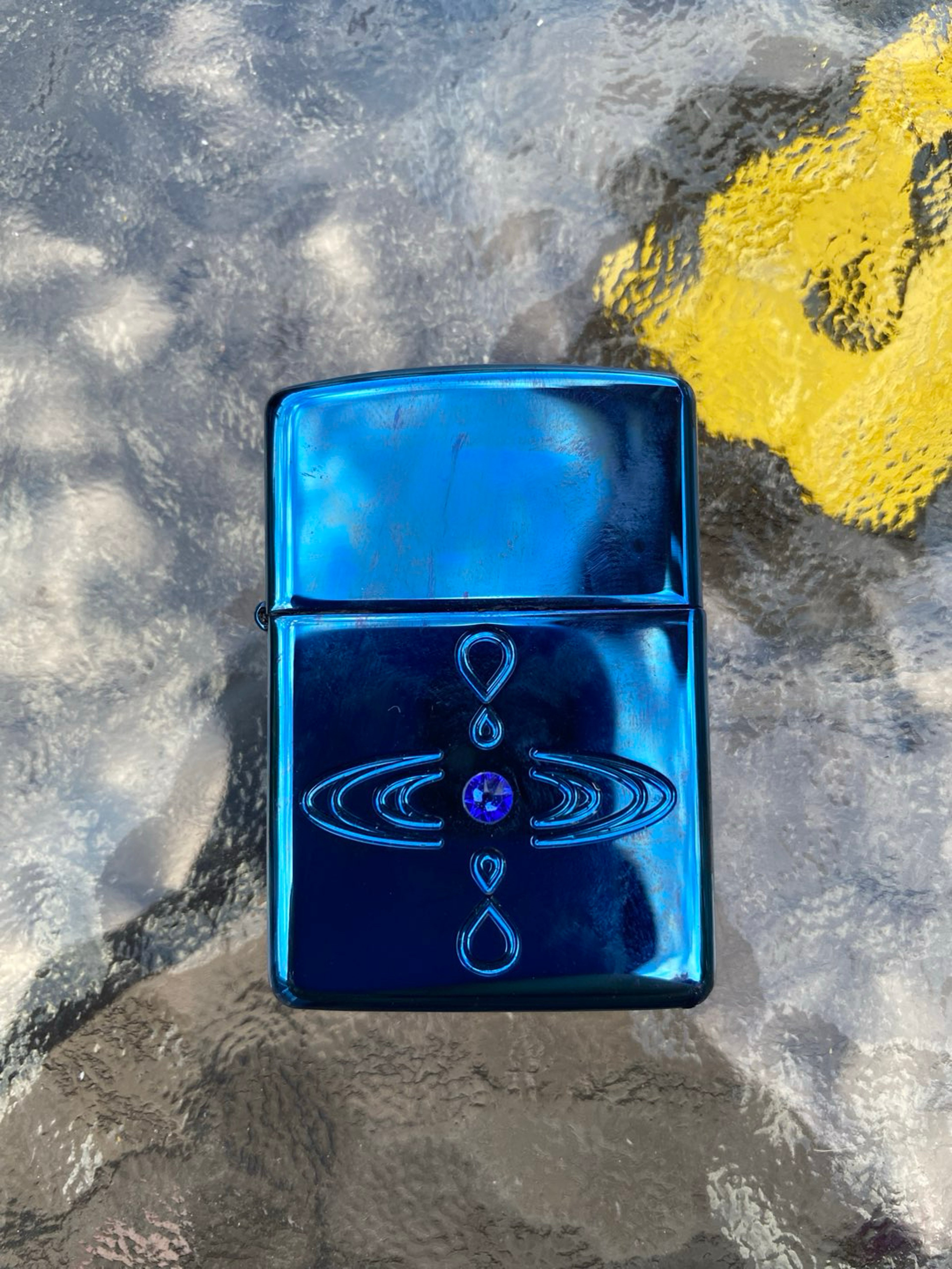 Preview pic of Zippo lighter