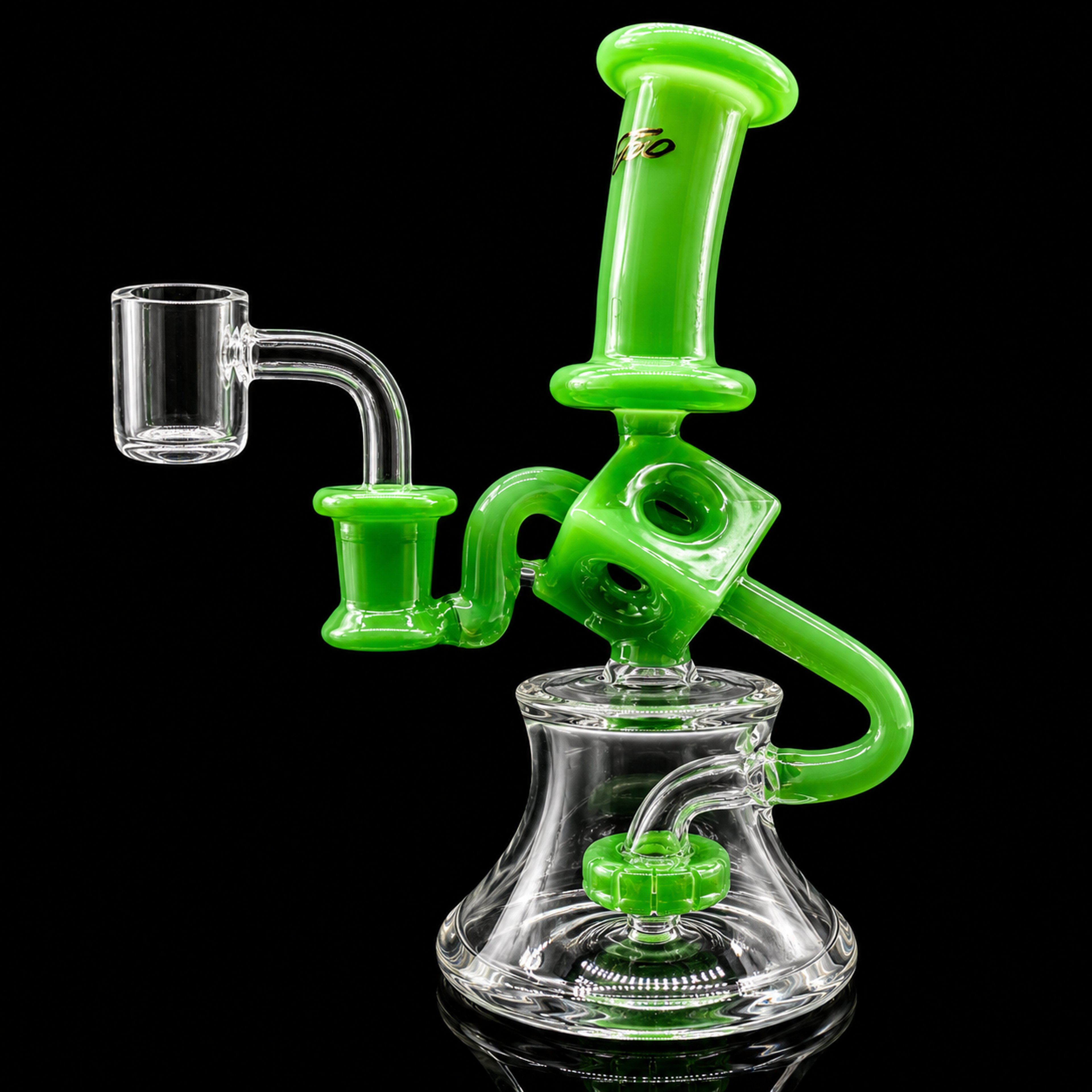Preview pic of Topoo 7” Dice Recycler Dab Rig – Showerhead Perc Glass Rig with 14mm Quartz Banger