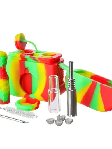 Preview pic of Silicone Dab Stash Box Nectar Collector Kit