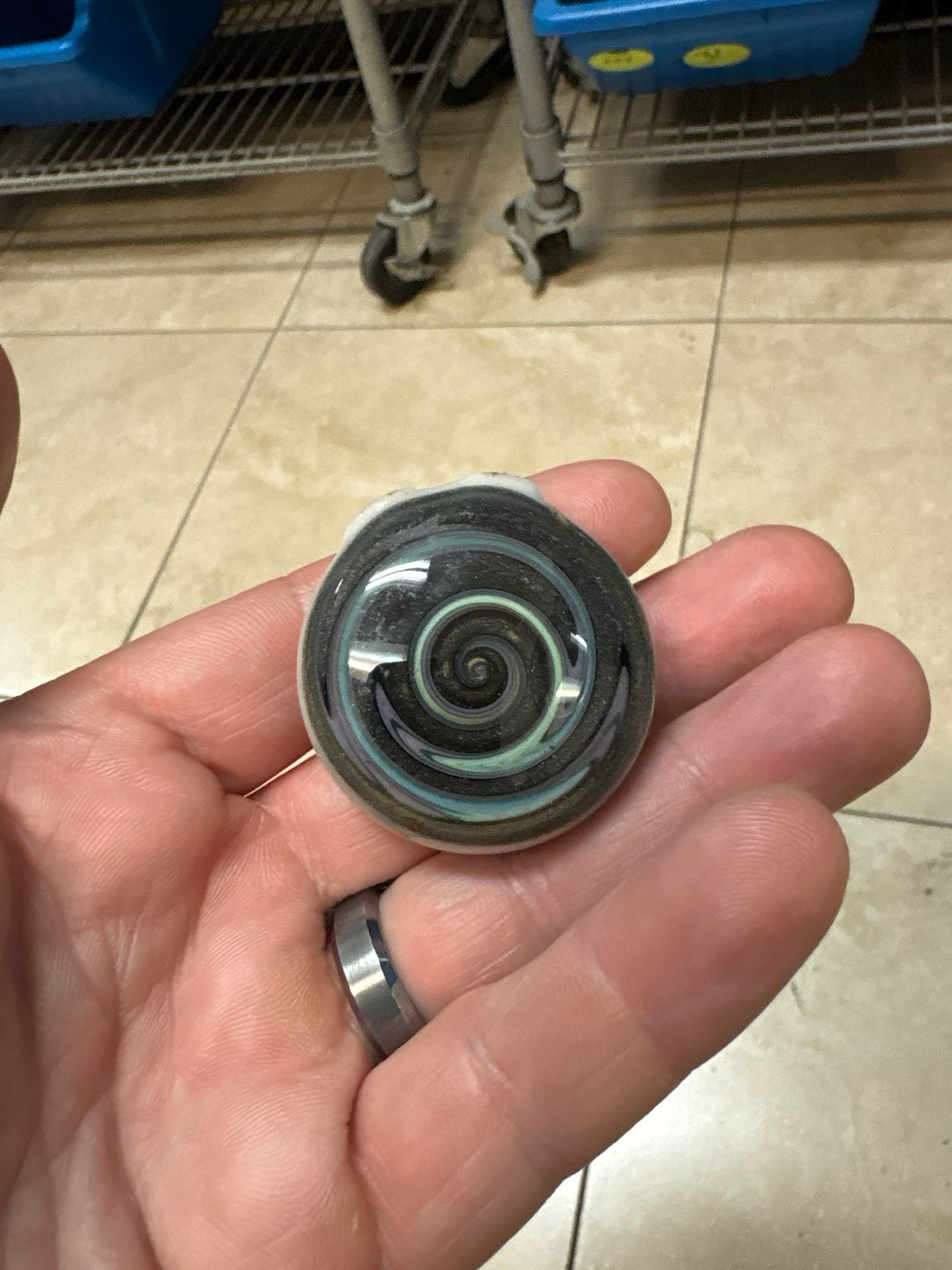 Preview pic of glass pendant. slime / steelwool reversal