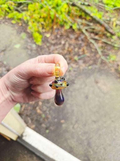 Preview pic of HotHead Glass Mushroom Pendant
