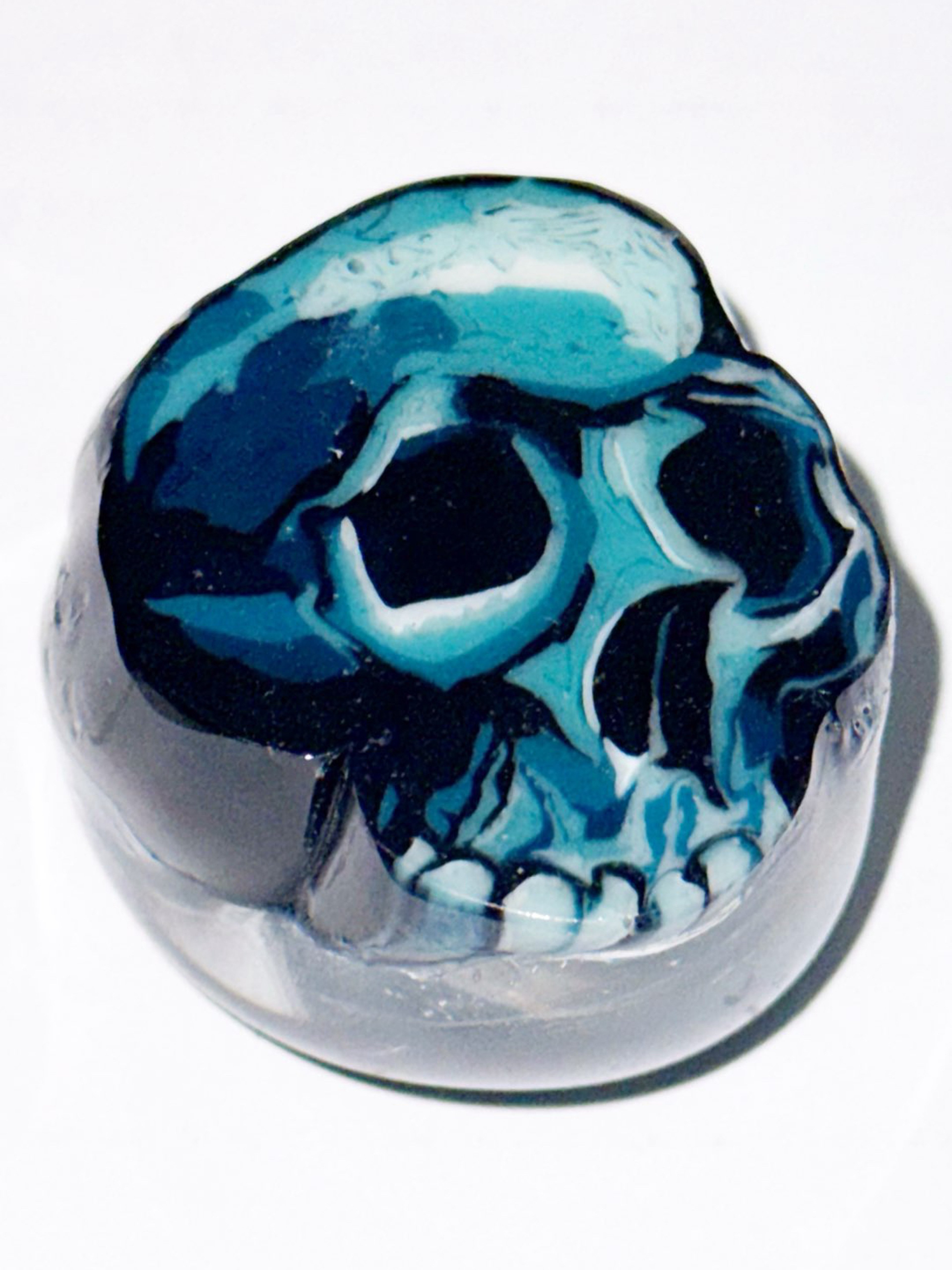 Preview pic of Blue Skull Paperweight