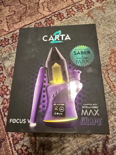 Preview pic of Used Carta V2 Grape Purple E-Rig with spinner cap, two purple saphire terp pearls and Saber dab knife