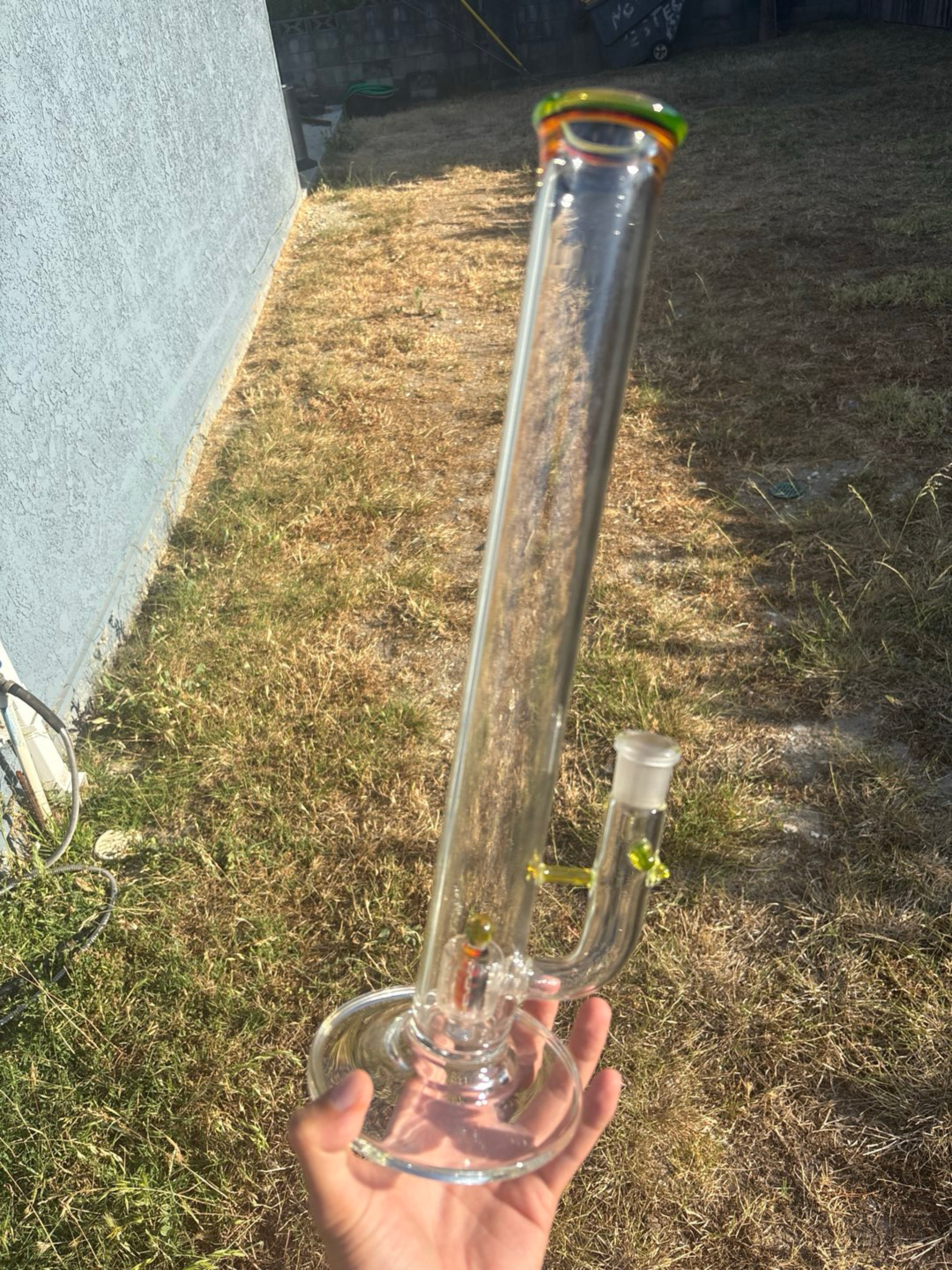 Preview pic of O.T.W Tube