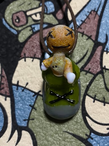 Preview pic of Muller x Hoobs pendy