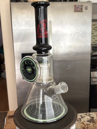 Preview pic of Hedman Headies worked beaker with slide