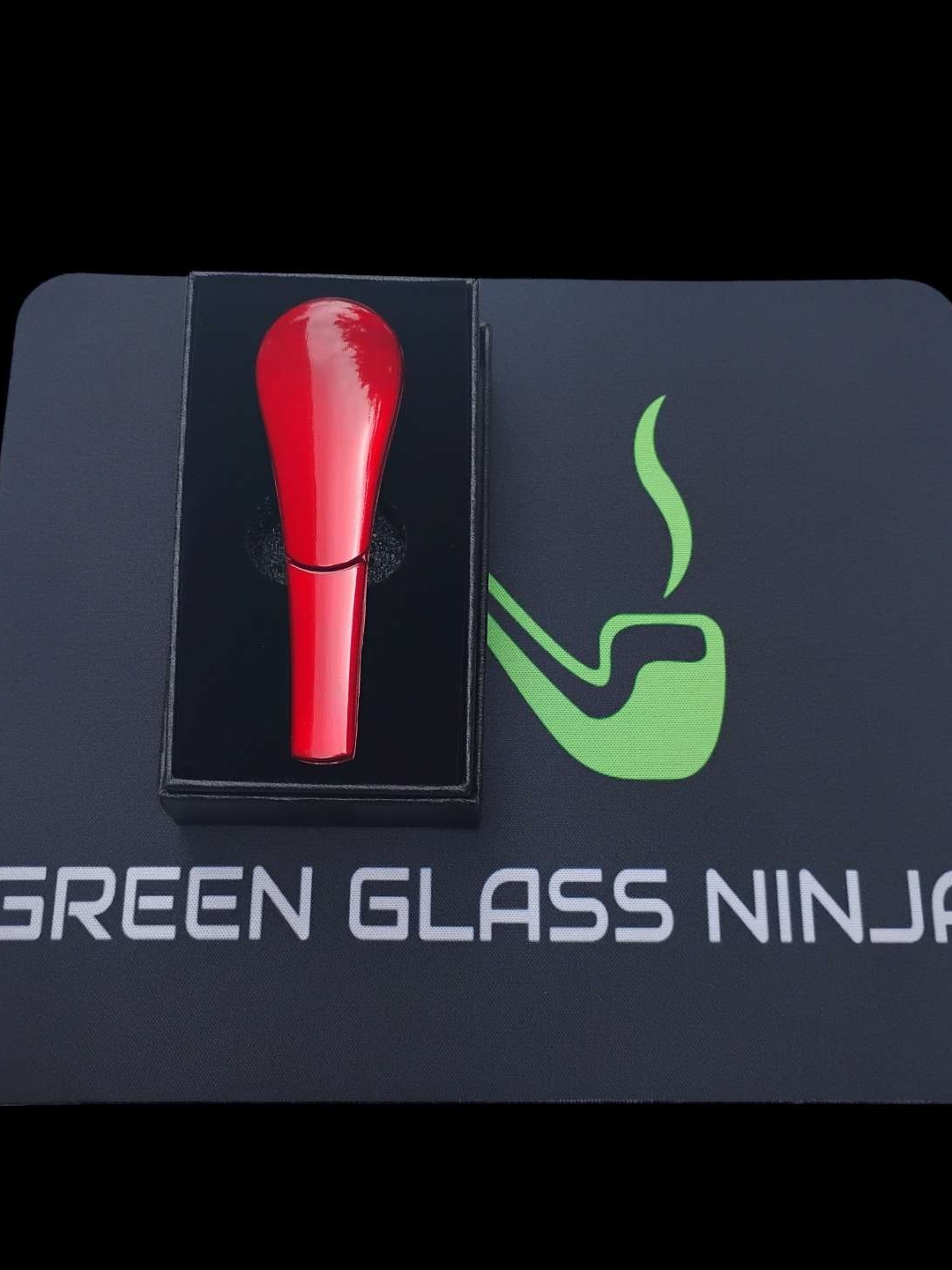 Preview pic of Red Metal Pipe Magnetic Swivel Top