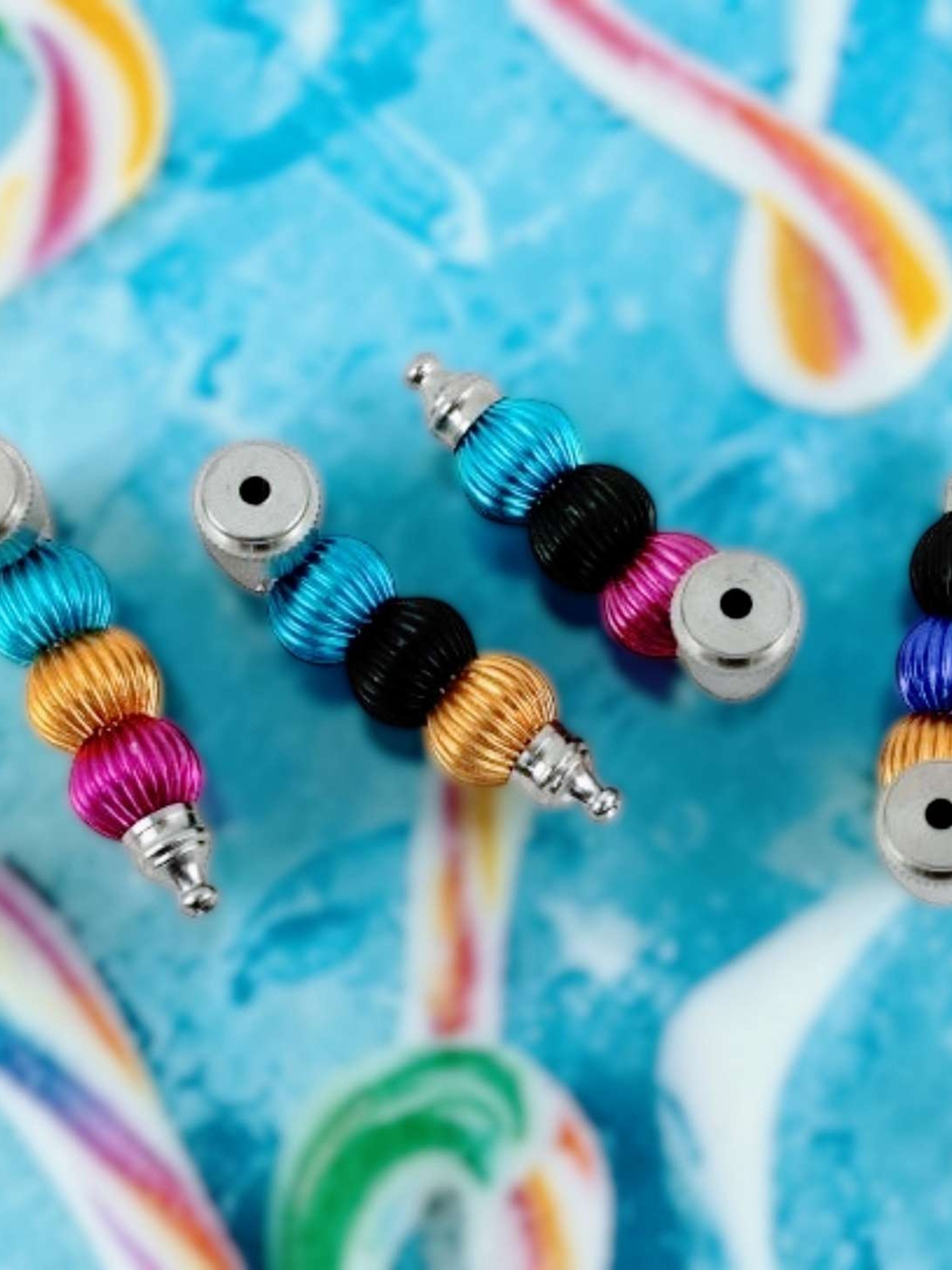 Preview pic of Hard Candy Metal Pipe & Lid