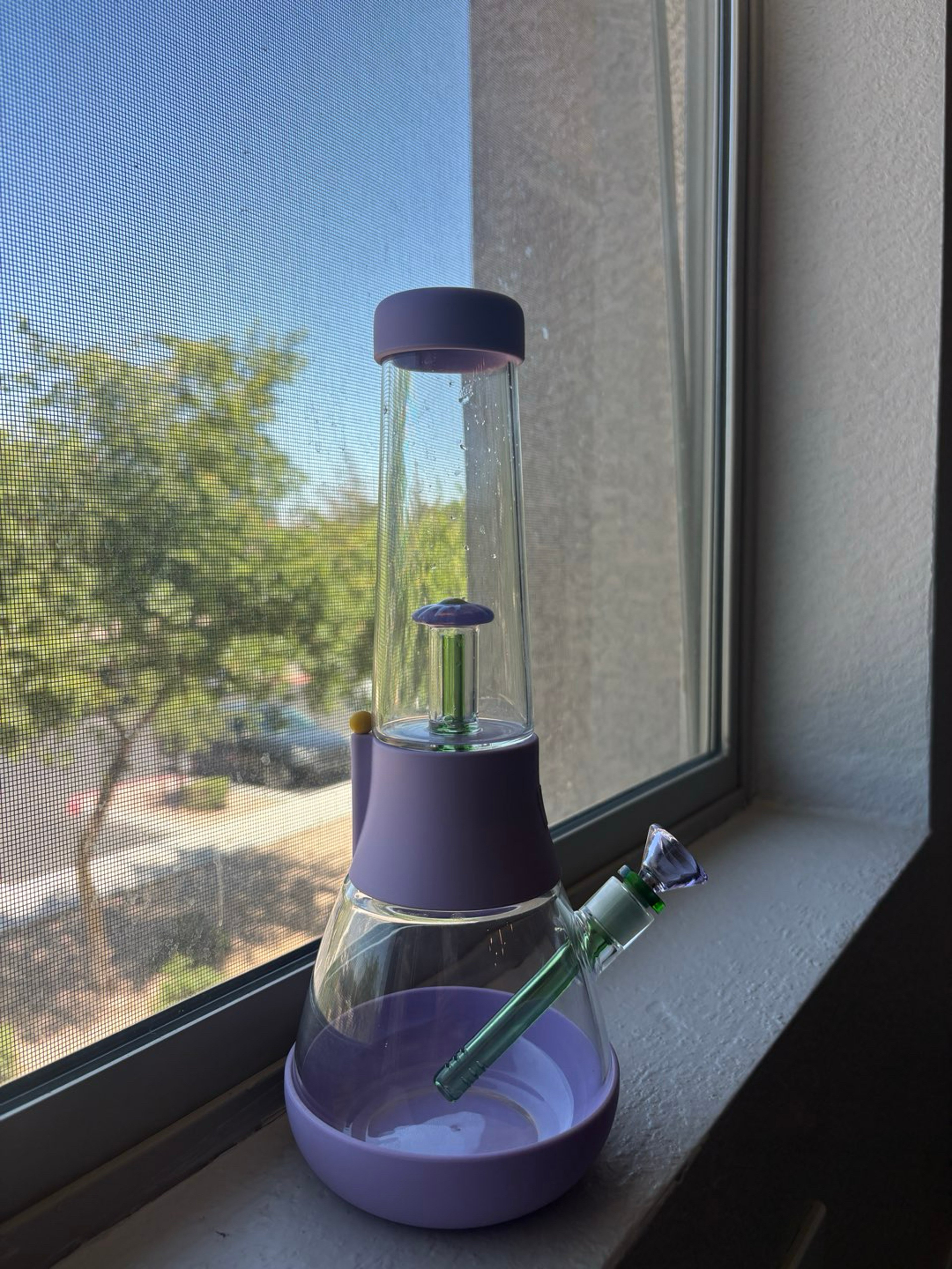 Preview pic of Custom flower percolator glass screw mechanism