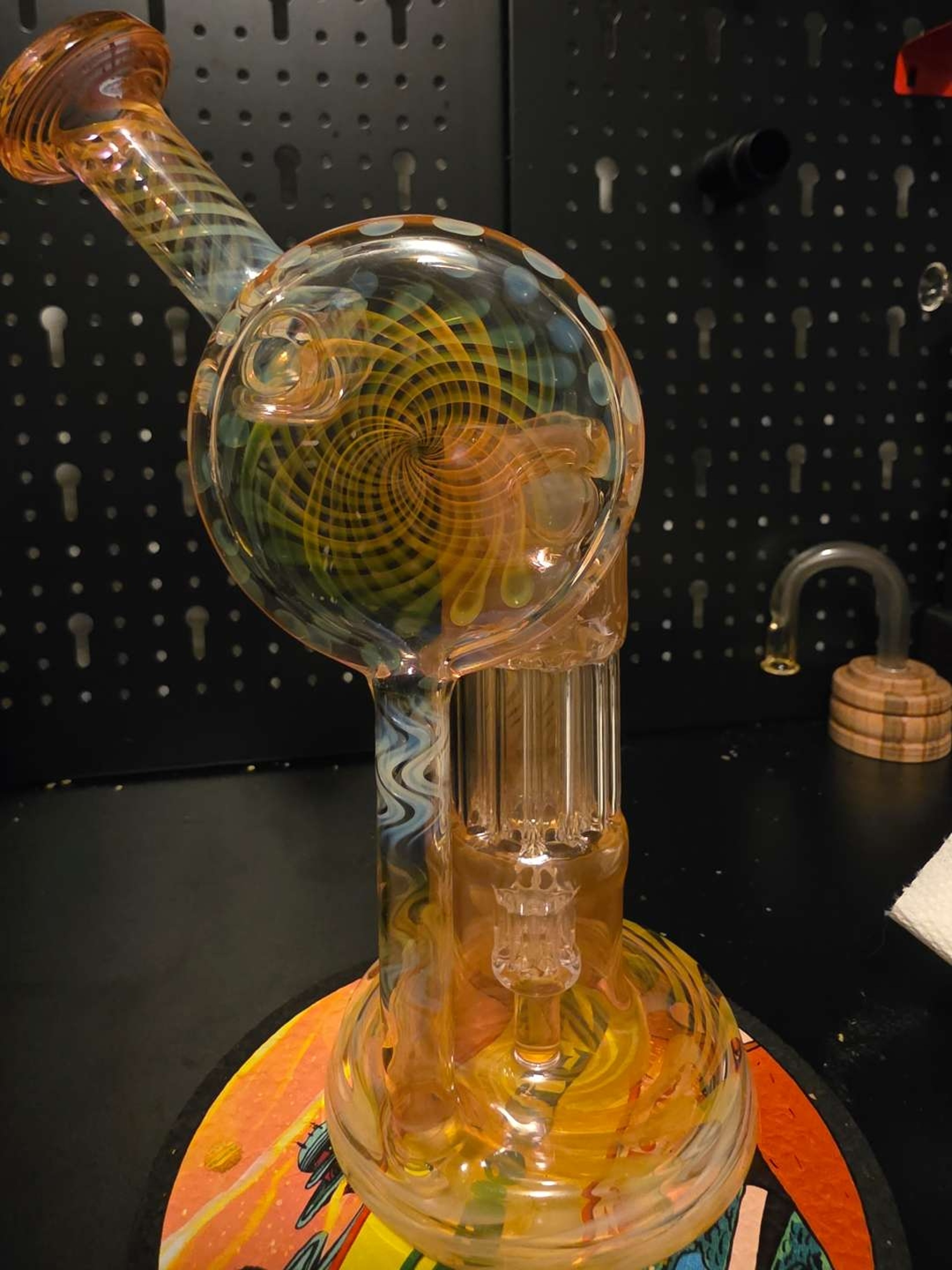 Preview pic of Leisure glass fumed pillar disc recycler