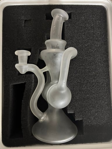 Preview pic of Brick glass frosted recycler