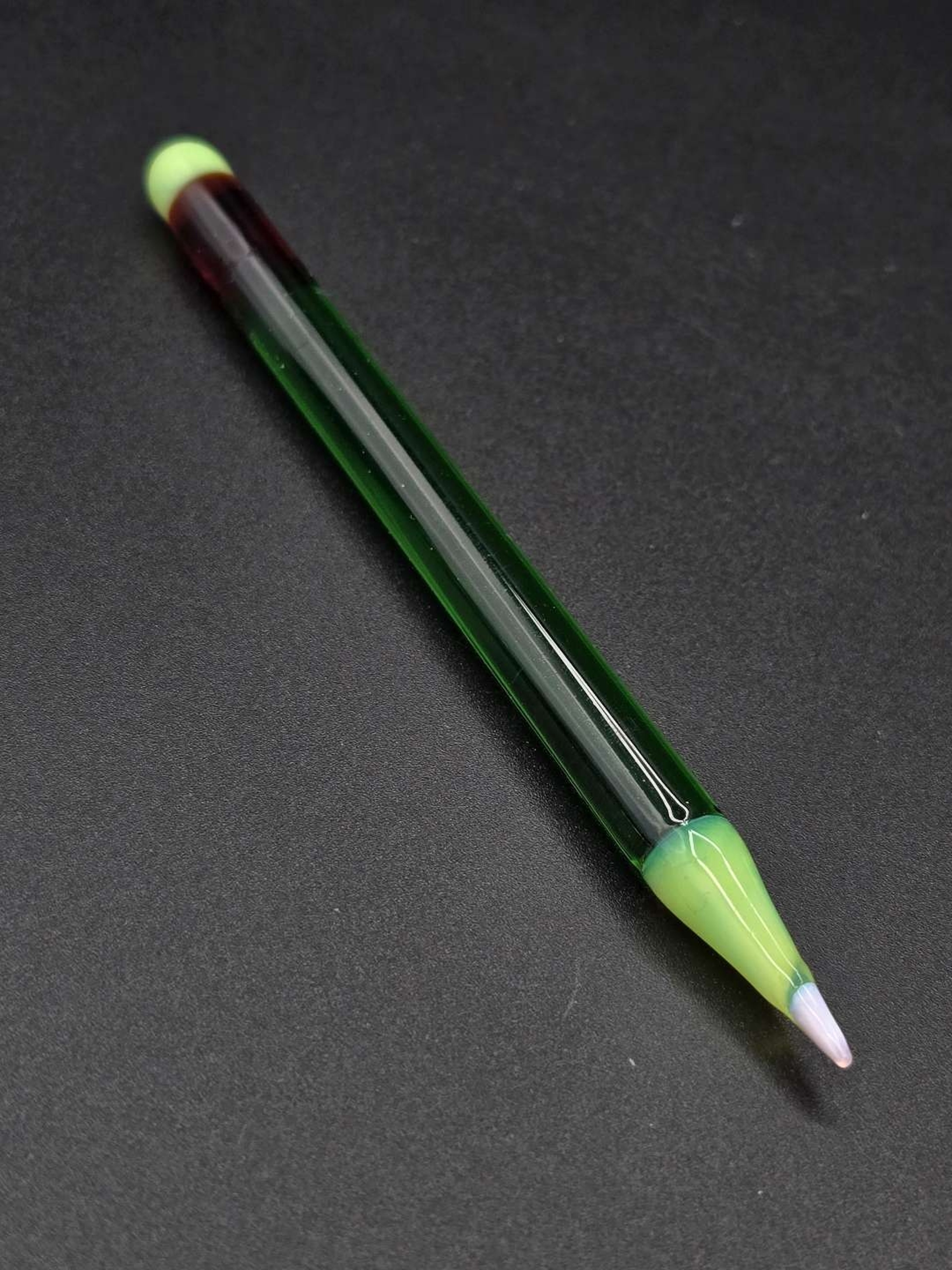 Preview pic of Glass Pencil Dabber