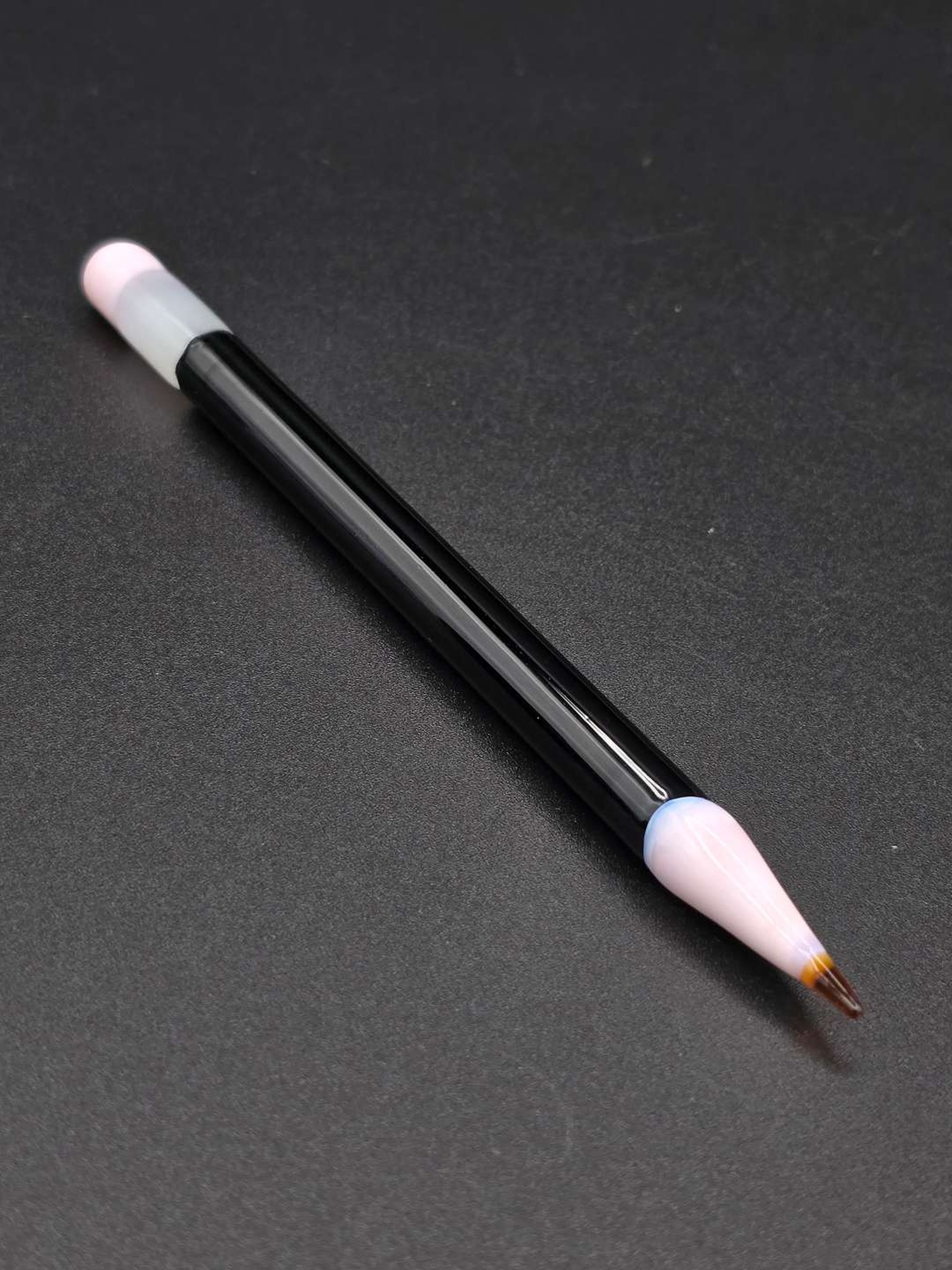 Preview pic of Black Pencil Dabber