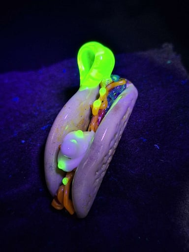 Preview pic of Ultra Rare Earl Jr Taco pendy