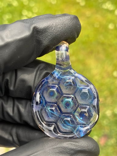 Preview pic of Honeycomb pendant 0202