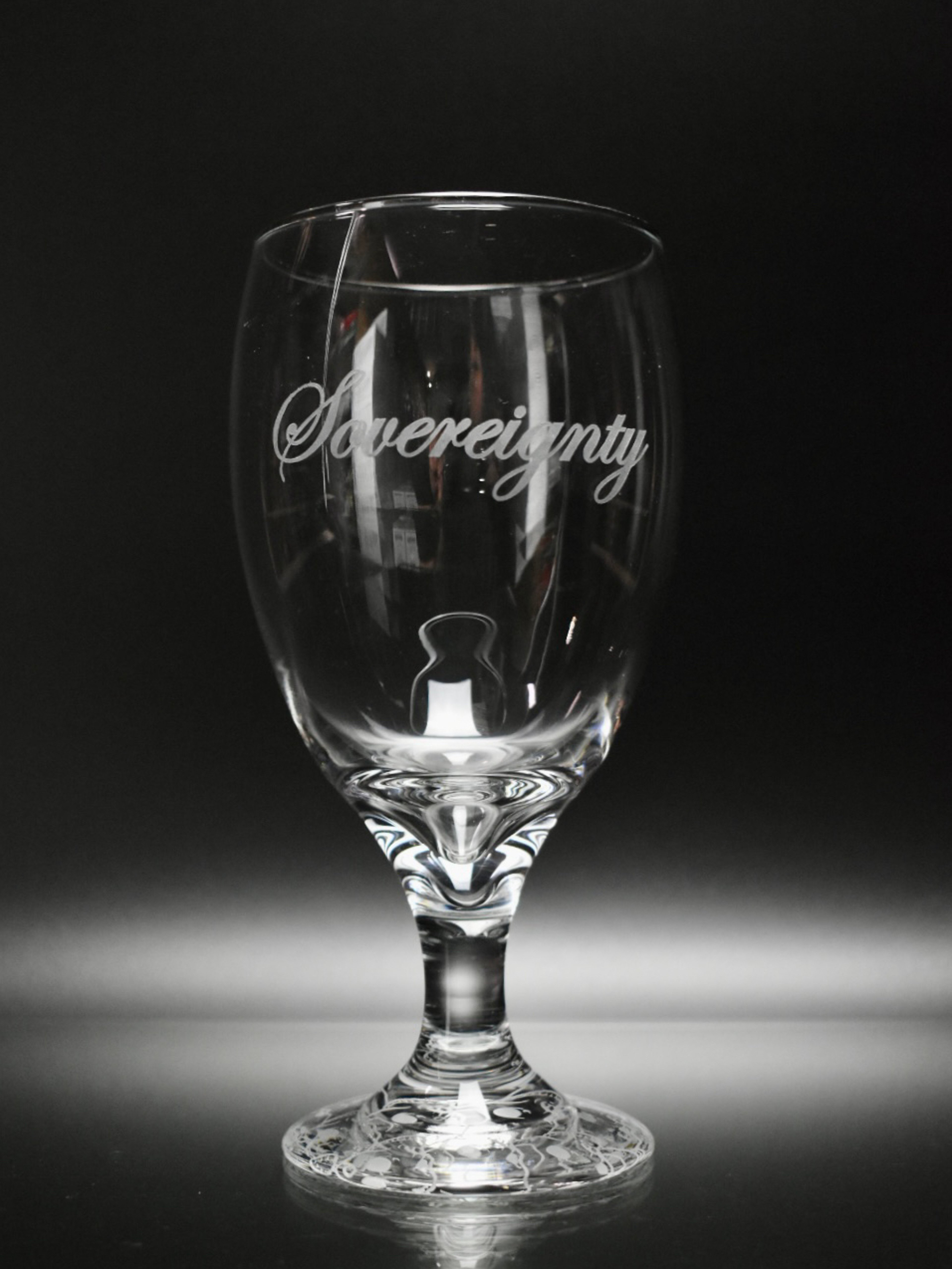 Preview pic of Sovereignty Wine Glass