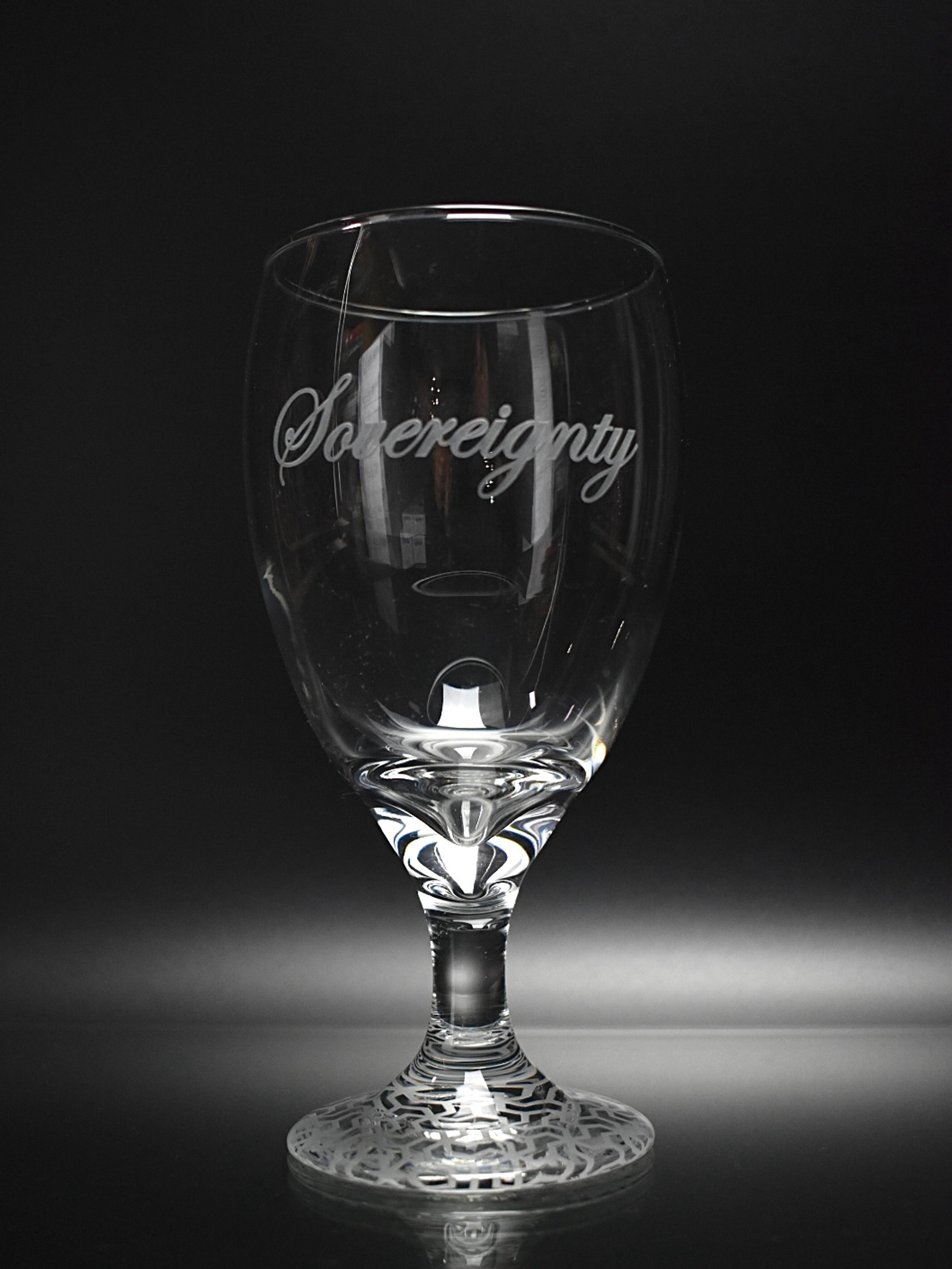 Preview pic of Sovereignty Wine Glass