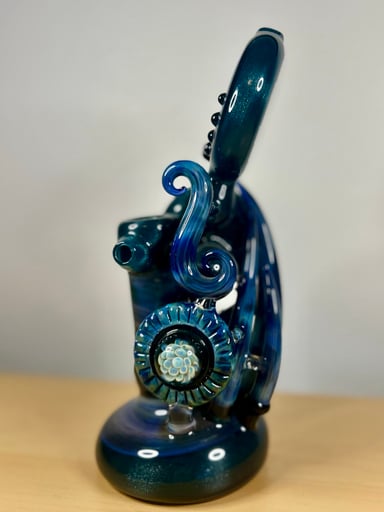 Preview pic of LawDawg Flower Bub 2010'