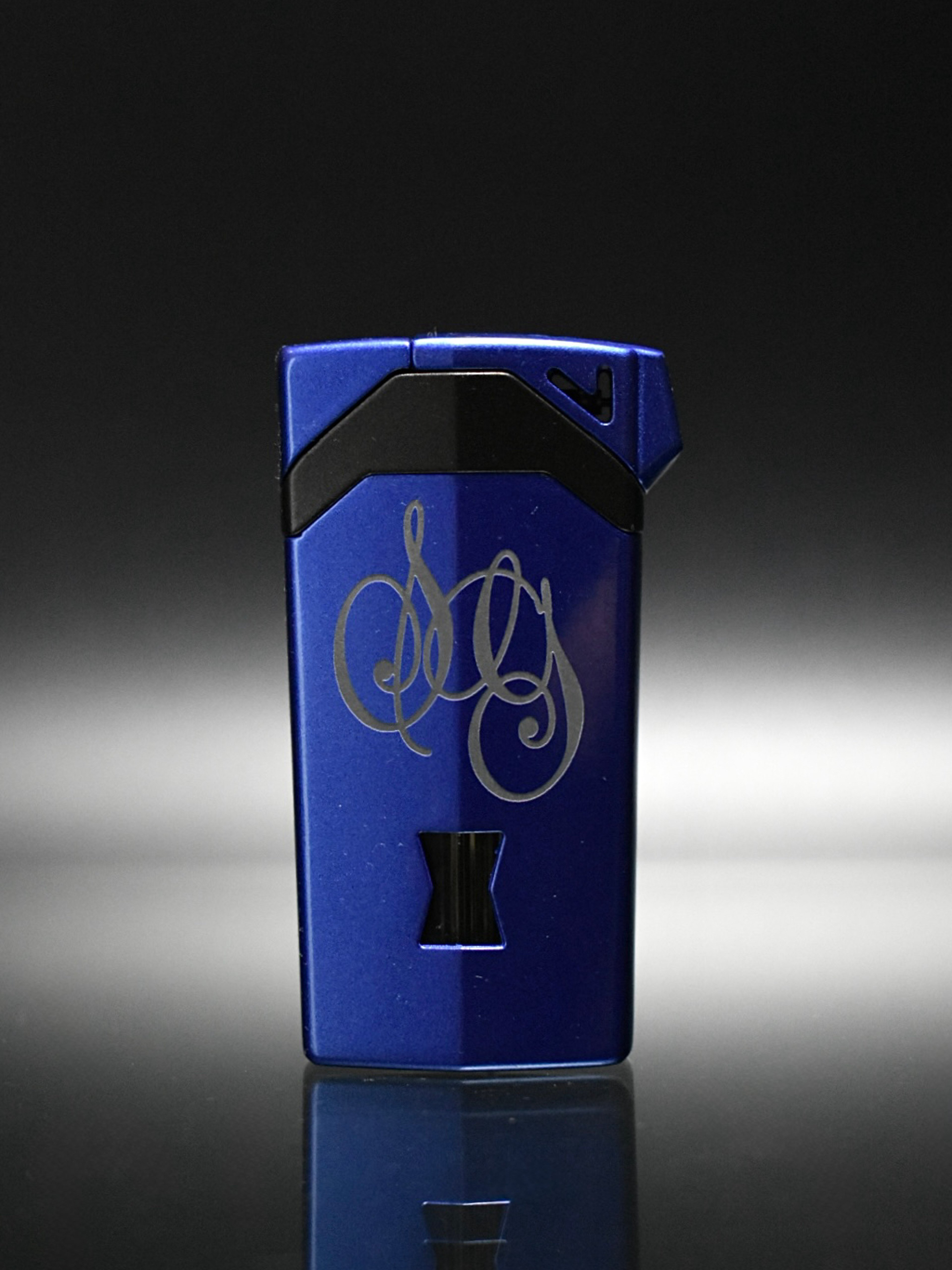Preview pic of Sovereignty Vector Guardian Torch Lighter
