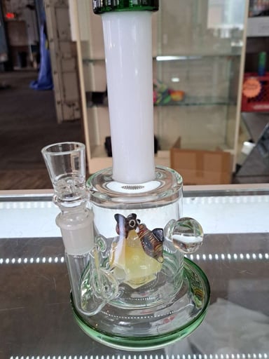 Preview pic of Busy Bee Bong