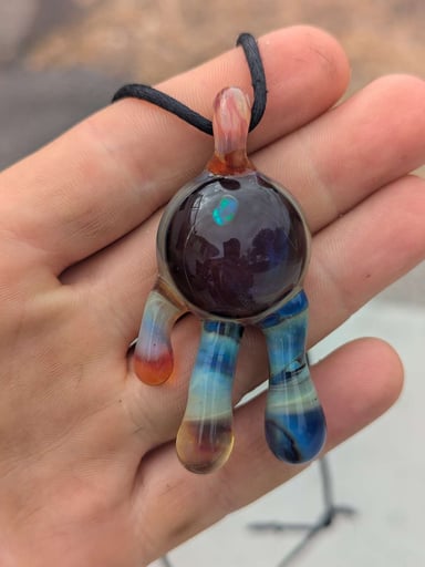 Preview pic of Amber purplious drippy pendant