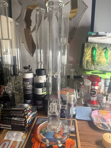 Preview pic of 2kglassart Tri-Tower